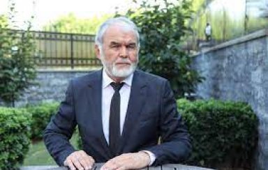 Muhaməd Salihin şeirləri Vaqif Bayatlı Odərin tərcüməsində 