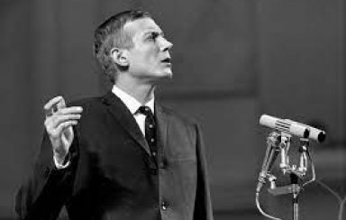 Yevgenio Yevtuşenkonun şeirləri Vaqif Bayatlı Odərin tərcüməsində 